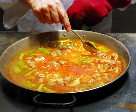 西班牙牛肉饭制作