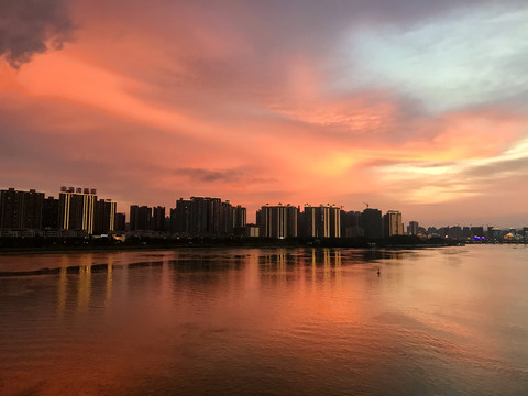 清远清城区网红桥洲心桥夜景摄影