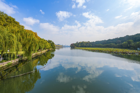 杭州西湖秋景