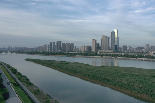 潇湘南路上空航拍长沙