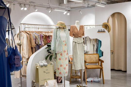 女裝店