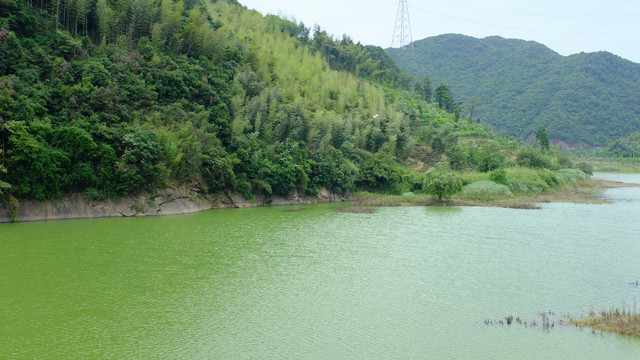 绿水青山