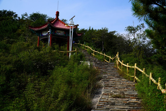 房山区卧虎山生态森林公园