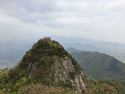 汤公山美女峰