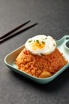 辣白菜炒飯