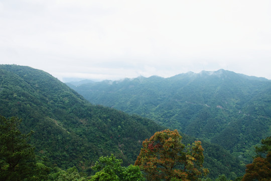 湖顶山