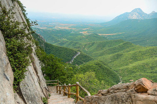 嵩山