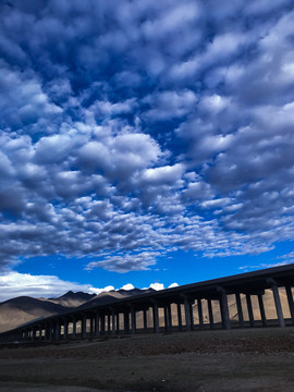 青藏公路沿途的天空风光美景