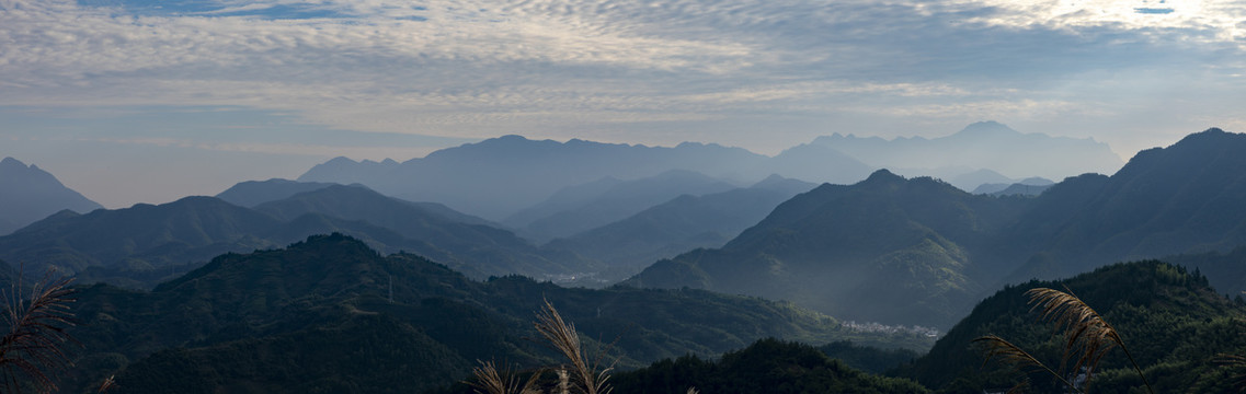 高山蓝天云海宽幅航拍大片