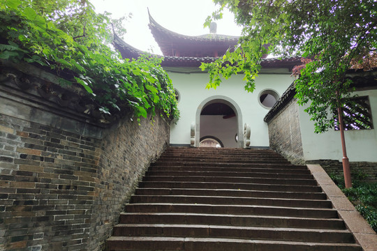 镇江北固山朱文公祠