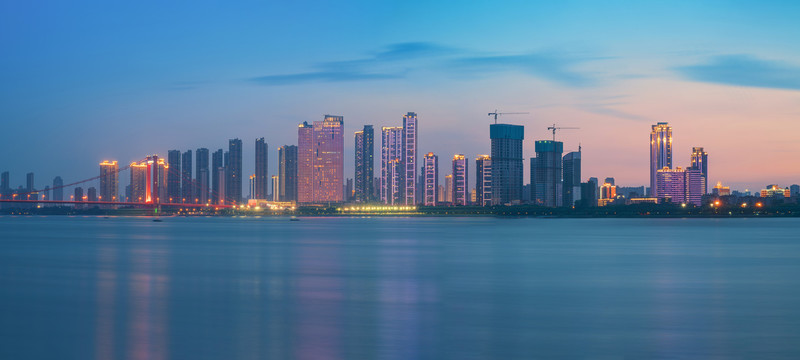 武汉城市天际线和长江汉江夜景