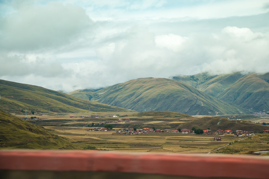 川藏线公路风景