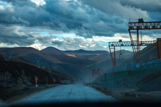 川藏线公路风景