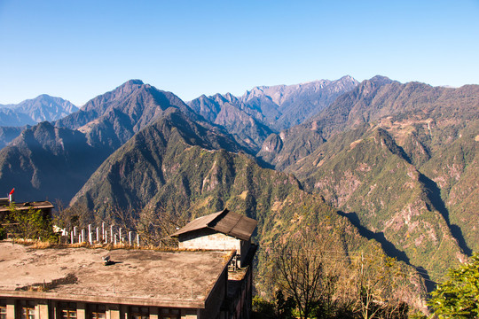 怒江大峡谷老姆登村