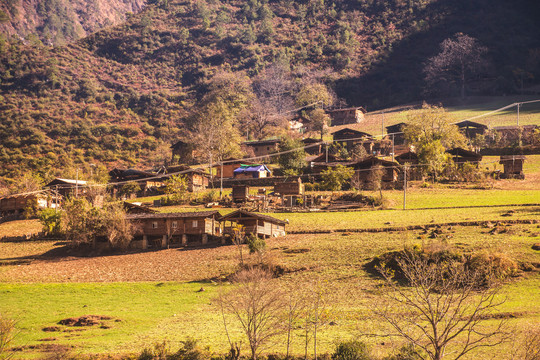 丙中洛丙察察公路风景