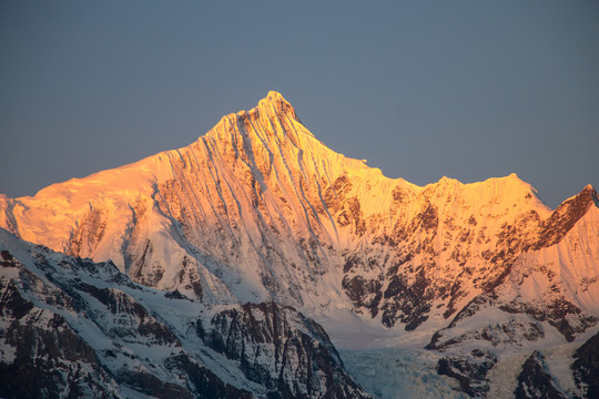 德钦飞来寺梅里雪山