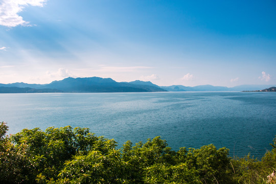 云南昆明抚仙湖美景