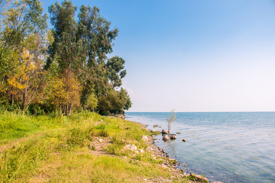 云南昆明抚仙湖美景