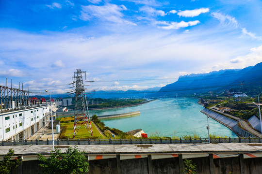 三峡大坝