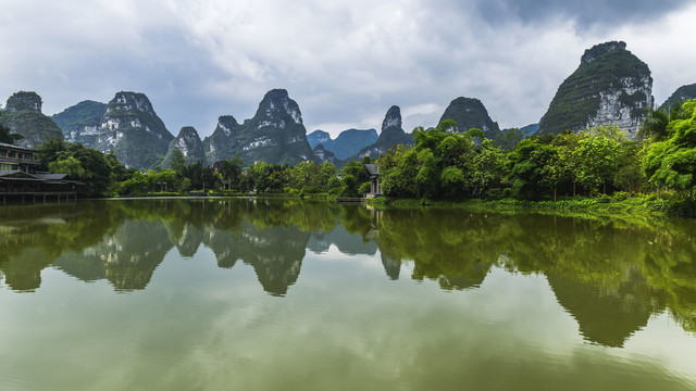 明仕河畔