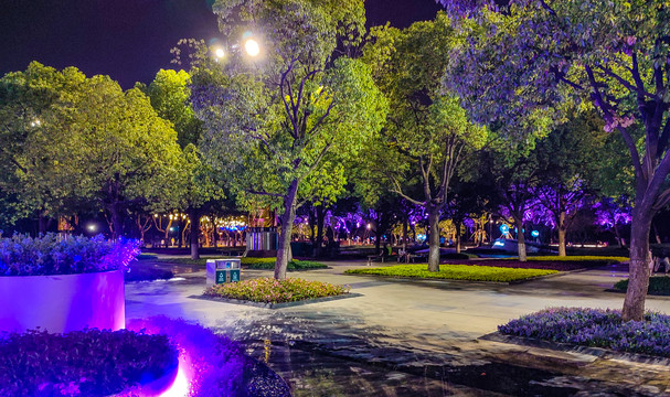 无锡太湖广场夜景