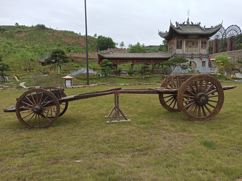 古代木马车