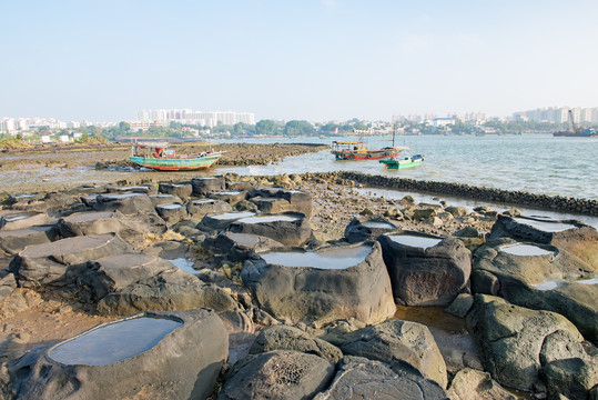 海南洋浦千年古盐田