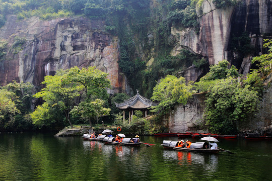 绍兴东湖