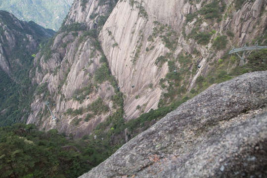 安徽黄山的山峰奇石