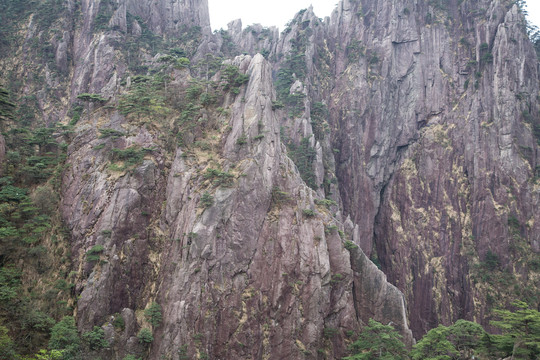 安徽黄山的山峰奇石