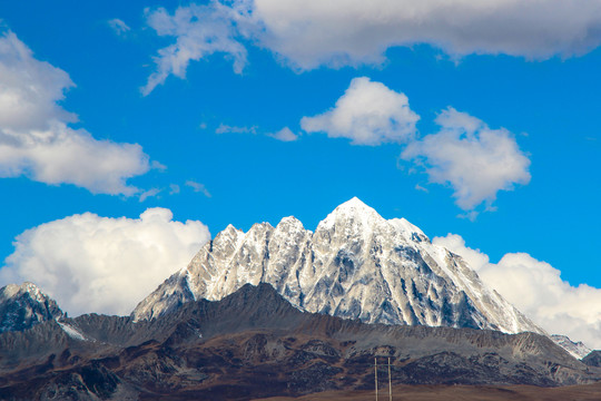 米拉雪山