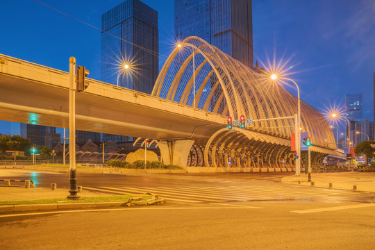 武汉城市天际线和立交桥夜景