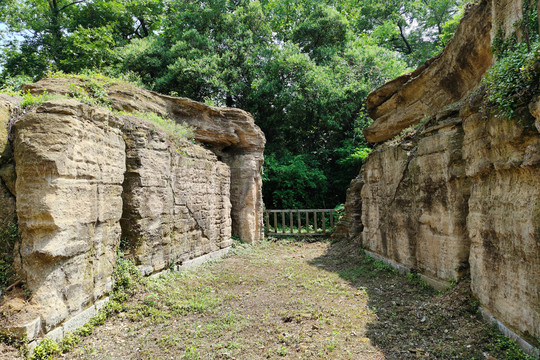 镇江焦山古炮台遗址