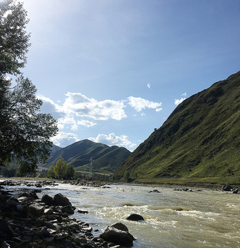 高原山川溪流河流