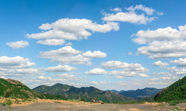 河北滦平窟窿山风景