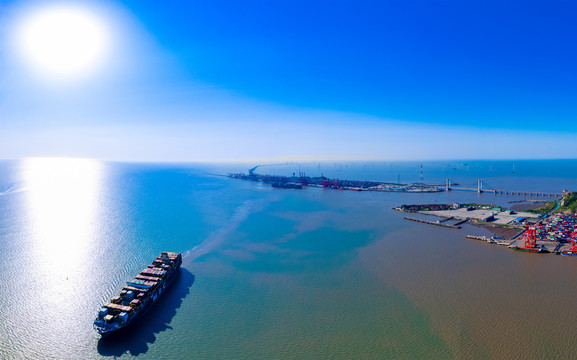 上海洋山深水港