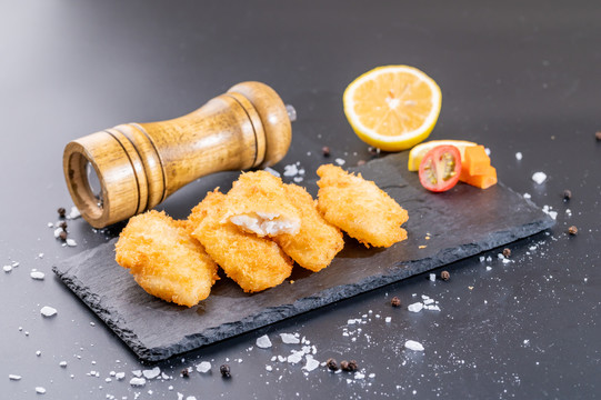 裹粉魚排