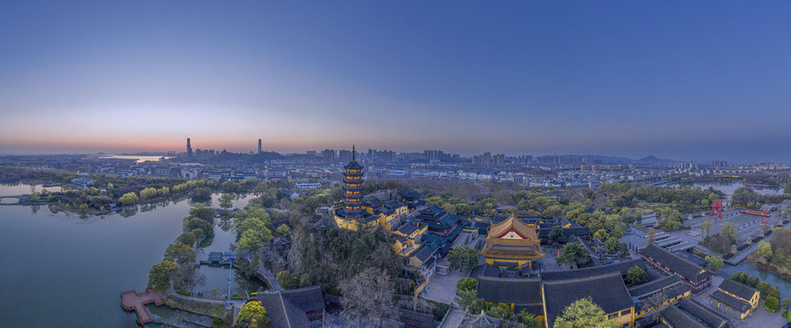 宽幅金山寺日出摄影图