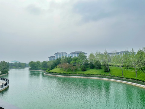 城市河流