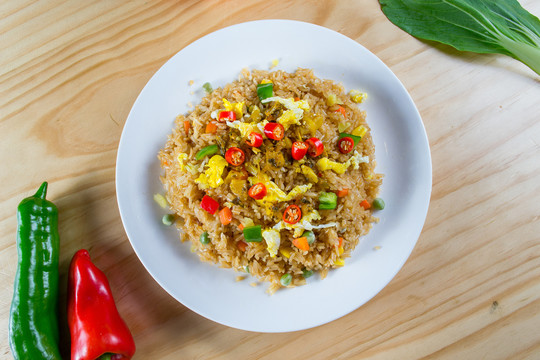 雪菜鸡蛋炒饭