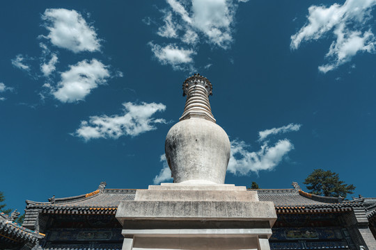 山西五台山寺庙佛塔建筑景观