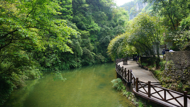 三峡大瀑布