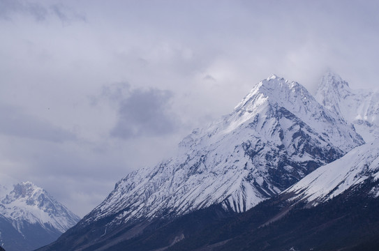 西藏冰川雪山雪峰美景雪域风光