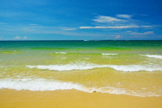 后浪推前浪