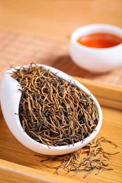 武夷红茶金骏眉茶叶茶汤