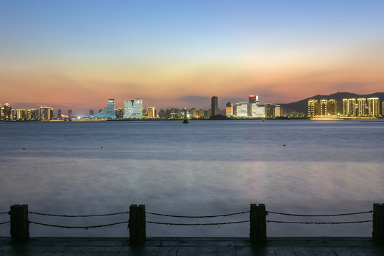 厦门海湾夜景