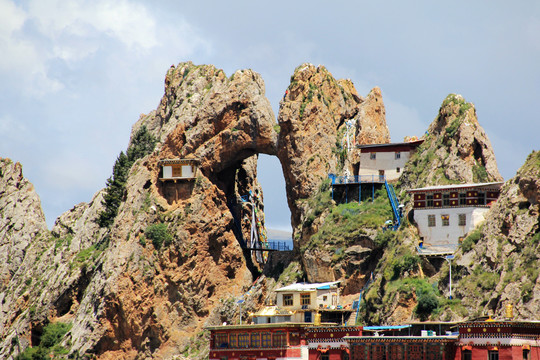 西藏昌都孜珠山孜珠寺