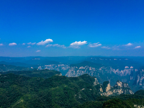 云台山茱萸峰