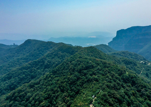 云台山茱萸峰