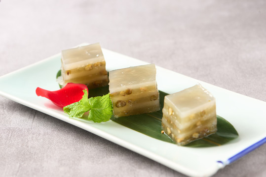 蒸綠豆糕